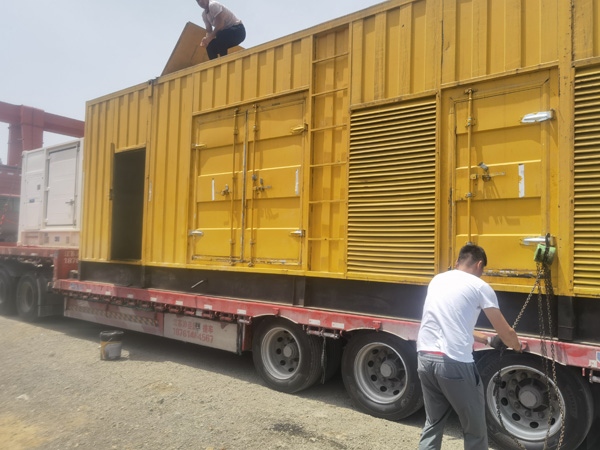 皋兰汽油发电机对供油装置的要求